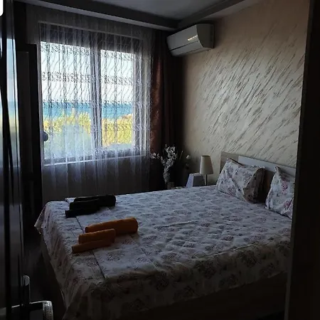 Sunshine Pomorie